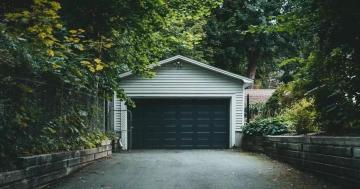 Gulliver Garage Doors Edmonton