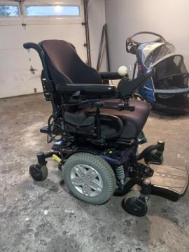 Powered wheel chair