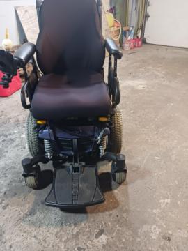 Powered wheel chair