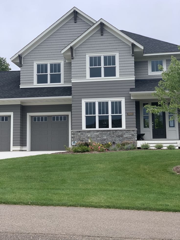 House For Rent and Sale