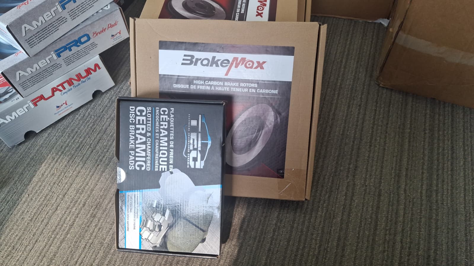 Toyota Rav 4 (2013-2018)  Brake Kit