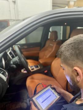 Looking for top-notch car repair in Ottawa? Look no further than Ottawa Mechanics!