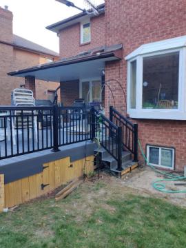 Aluminum Deck Railings – Custom Made & Installed