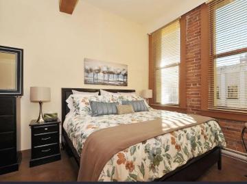 Modern Executive Condo - Perfect Executive Stay